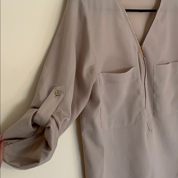 Blouse - Picture 2 of 2